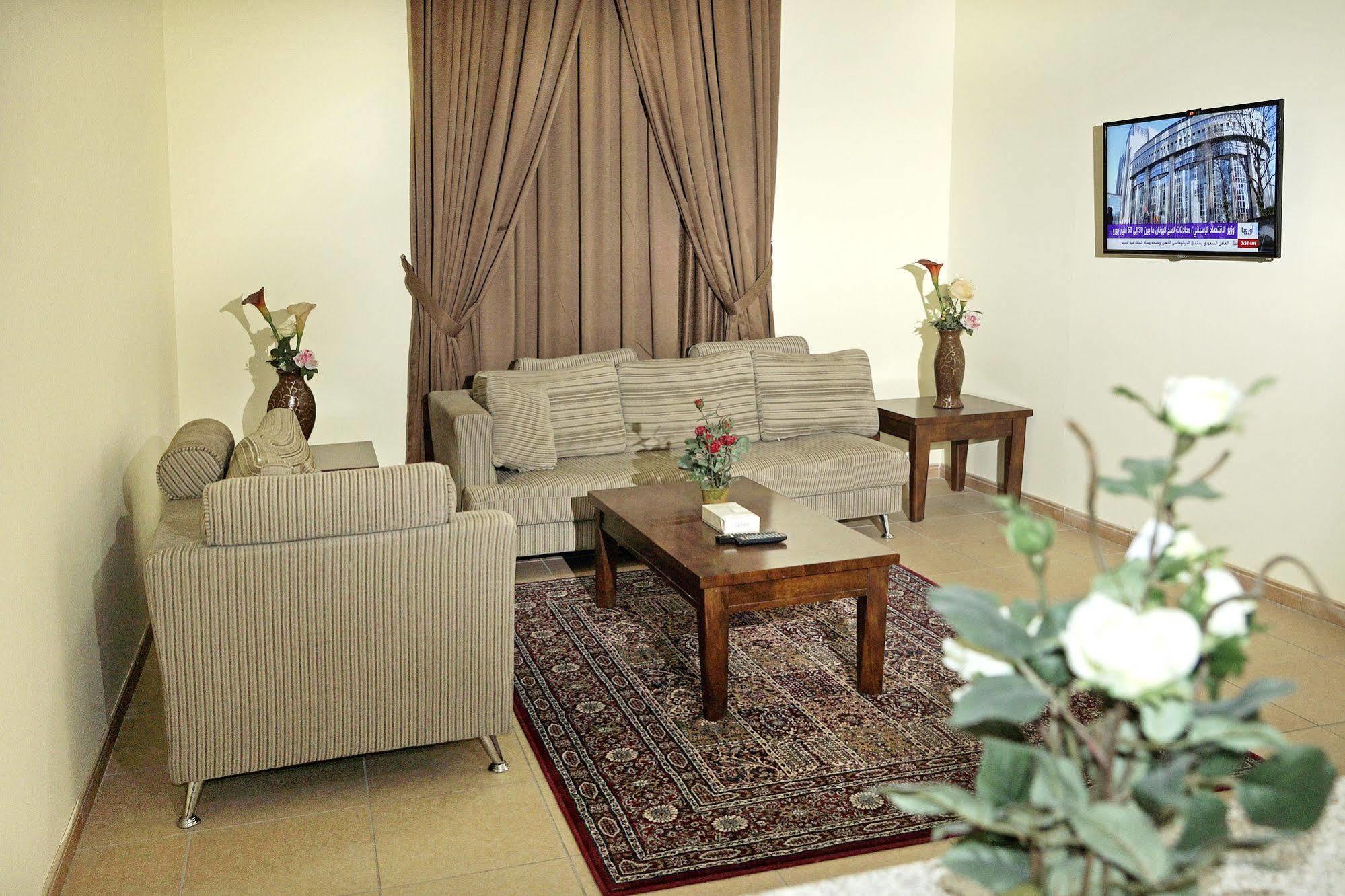 Mansour Plaza Hotel Apartments Dammam Exterior photo