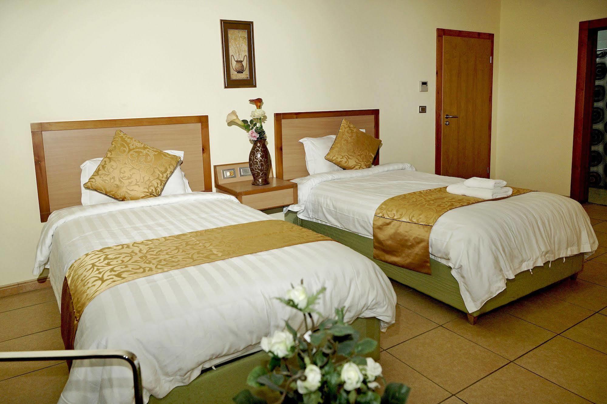 Mansour Plaza Hotel Apartments Dammam Exterior photo